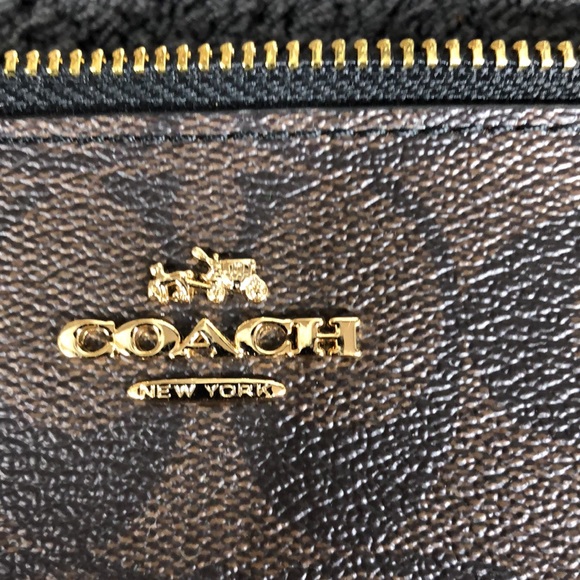 COACH WRISTLET - Picture 3 of 8